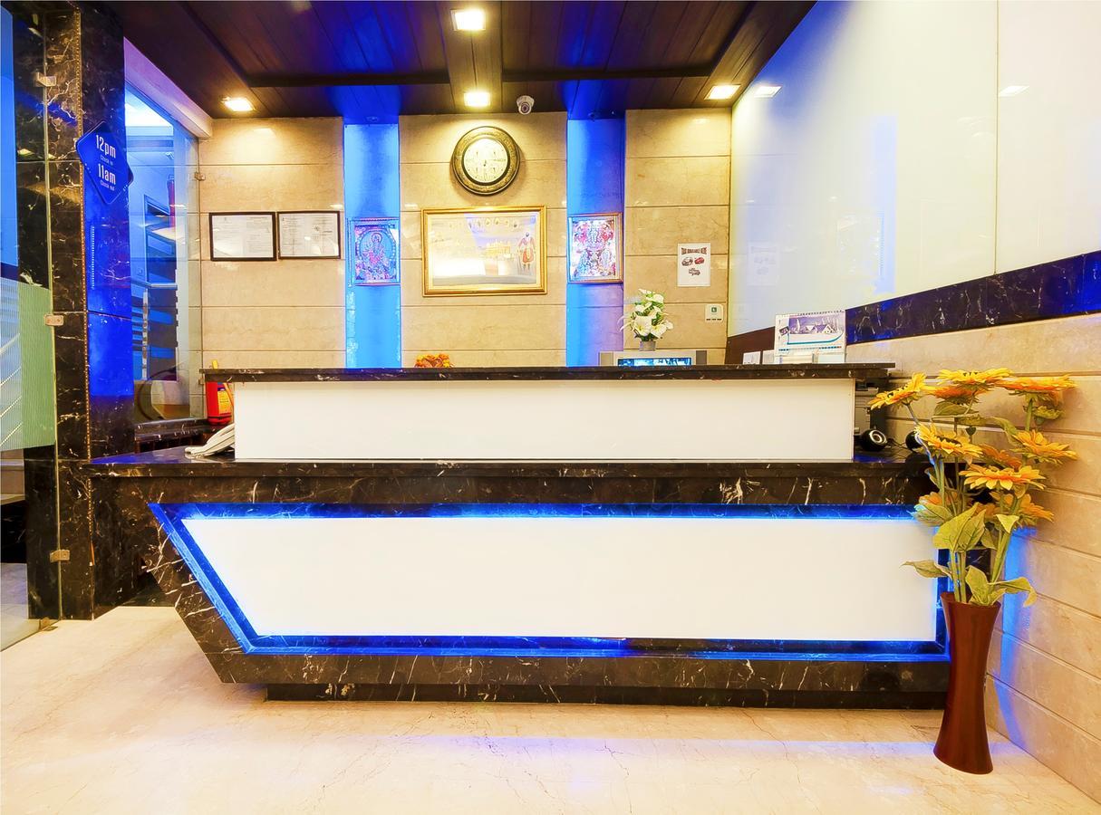 Hotel Amaltas International - Delhi-16 Neu-Delhi Exterior foto